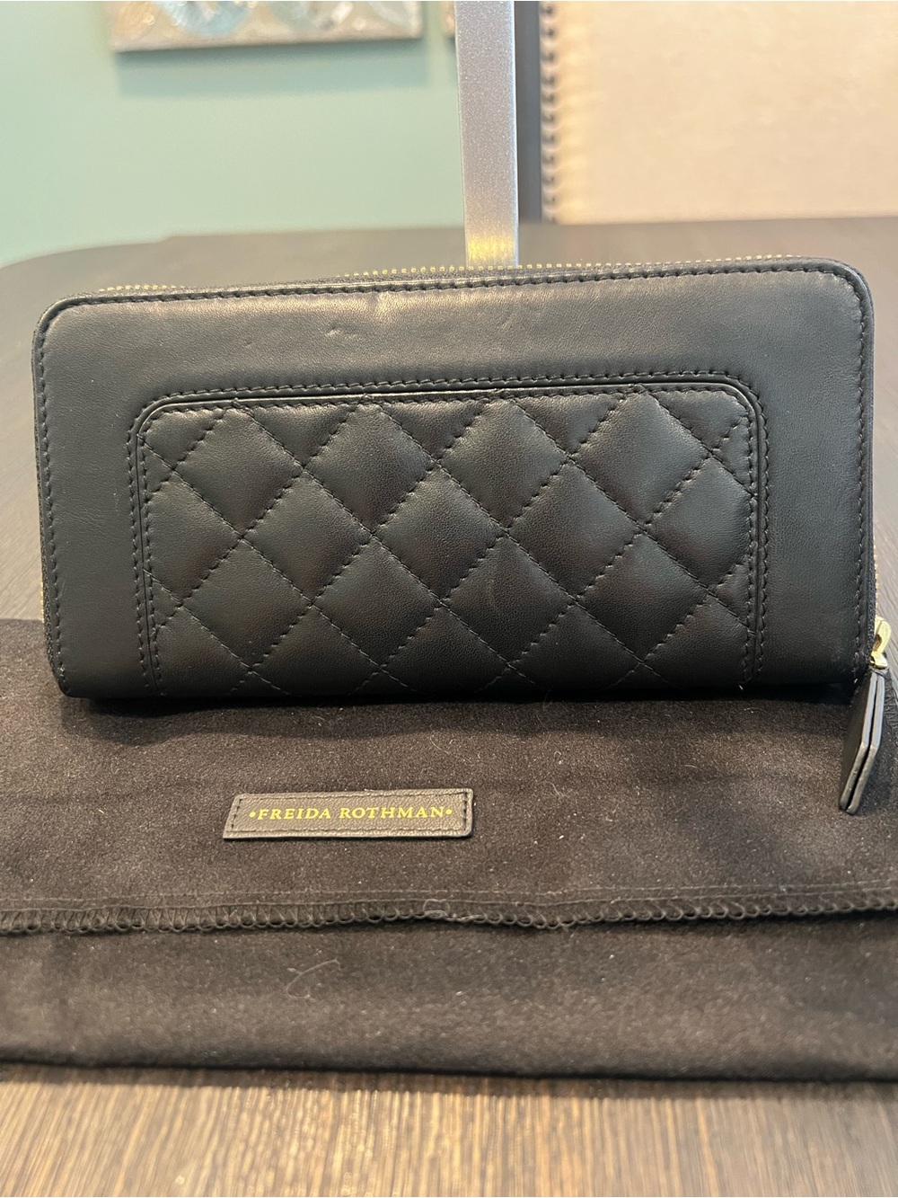 Freida Rothman Leather Quilted Black Zip Wallet - Picture 2 of 9